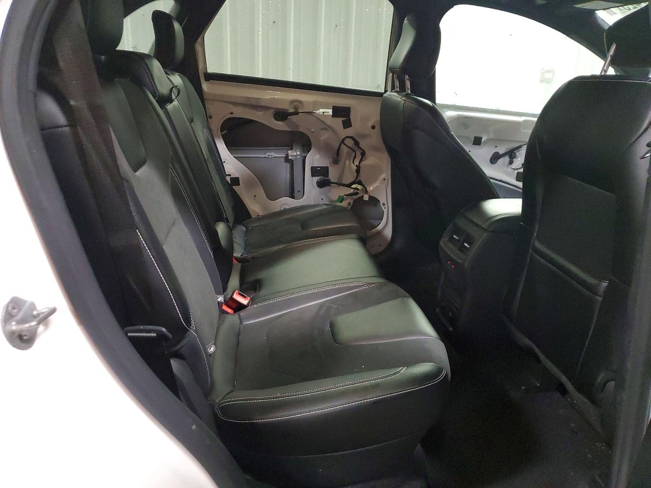 2024 FORD EDGE ST photo 10