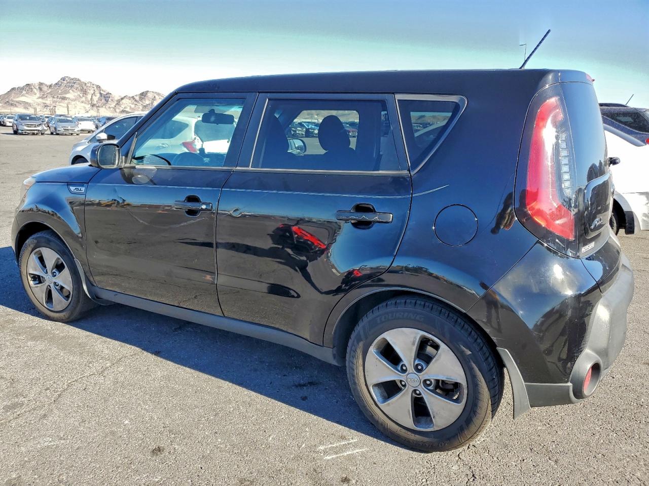 2016 KIA SOUL photo 2