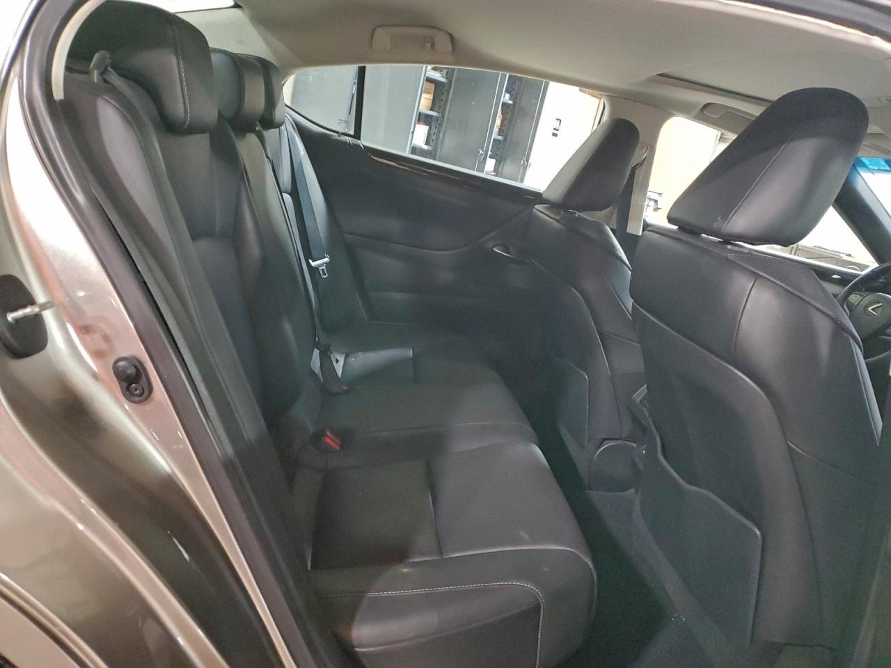 2019 LEXUS ES 350 photo 10