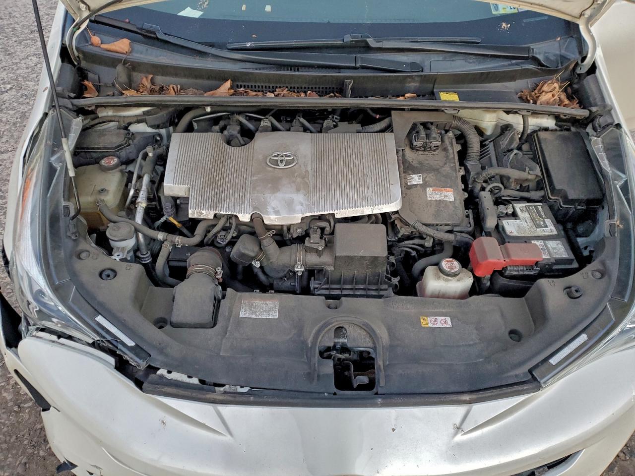 2017 TOYOTA PRIUS photo 11