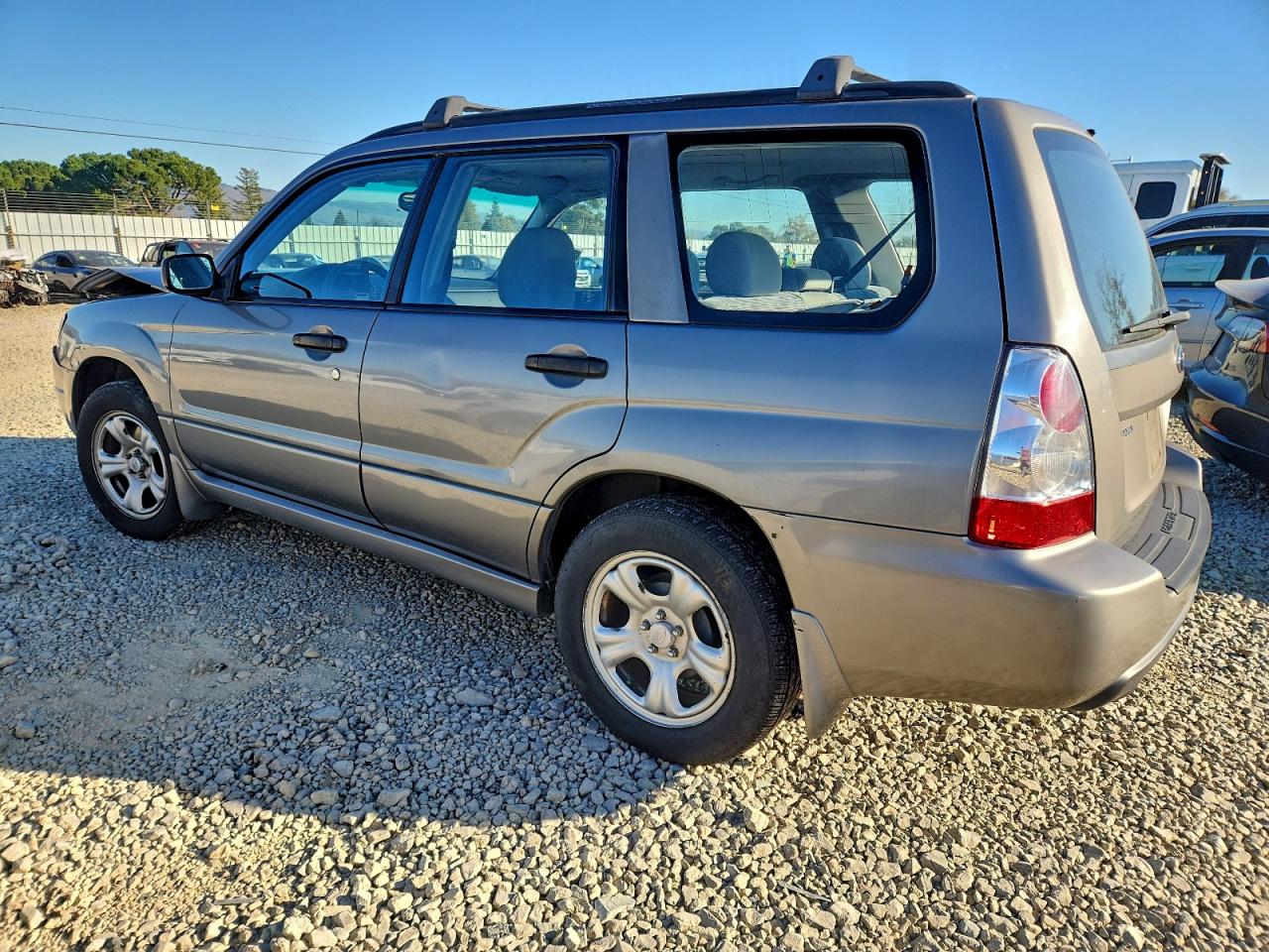 2006 SUBARU FORESTER 2.5X photo 2