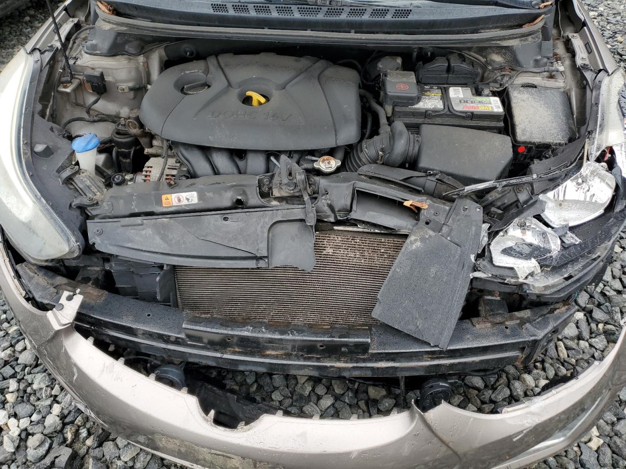 2014 HYUNDAI ELANTRA SE photo 11