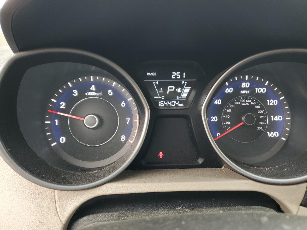 2014 HYUNDAI ELANTRA SE photo 9