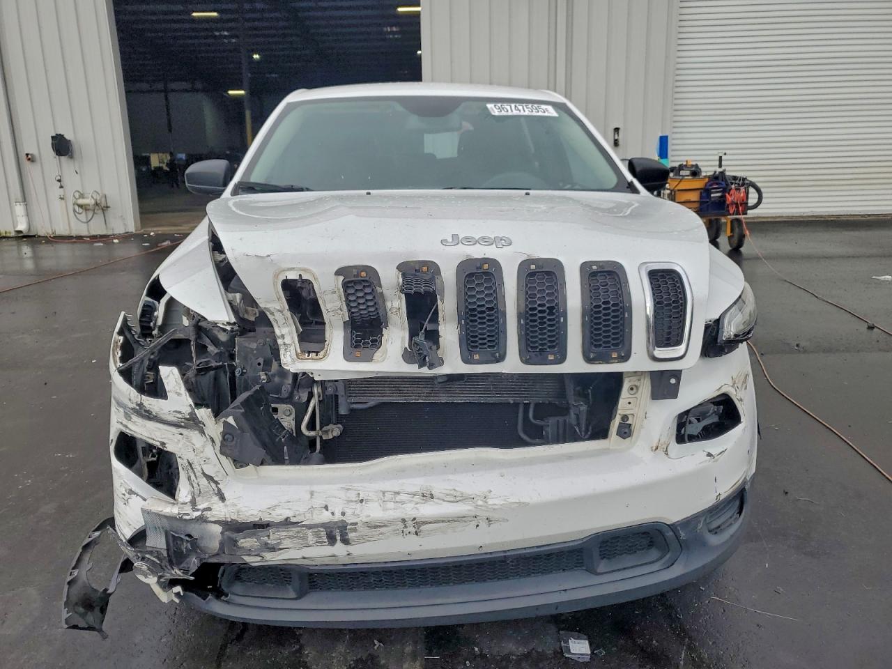 2014 JEEP CHEROKEE SPORT photo 5