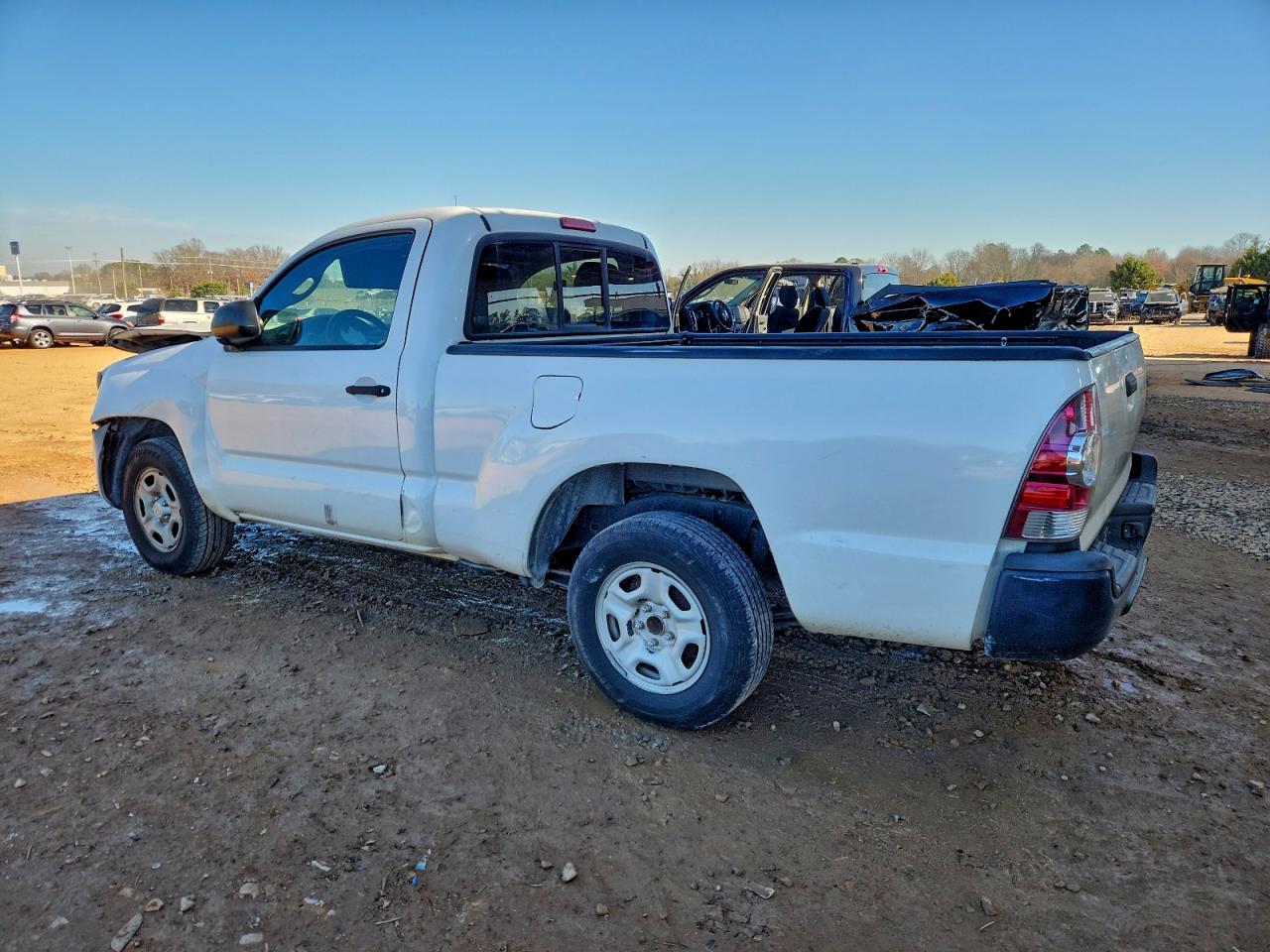 2009 TOYOTA TACOMA photo 2