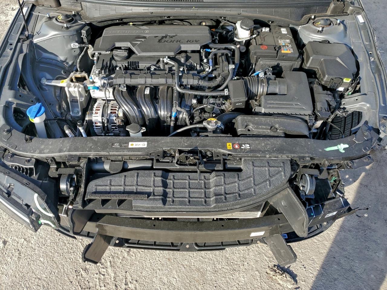 2025 HYUNDAI ELANTRA SEL SPORT photo 11