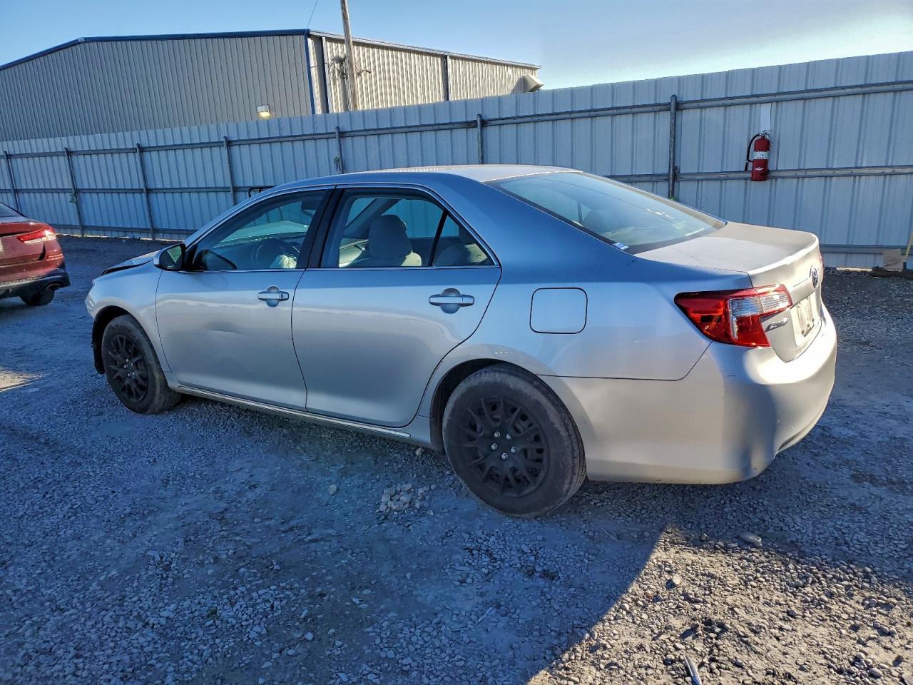 2013 TOYOTA CAMRY L photo 3