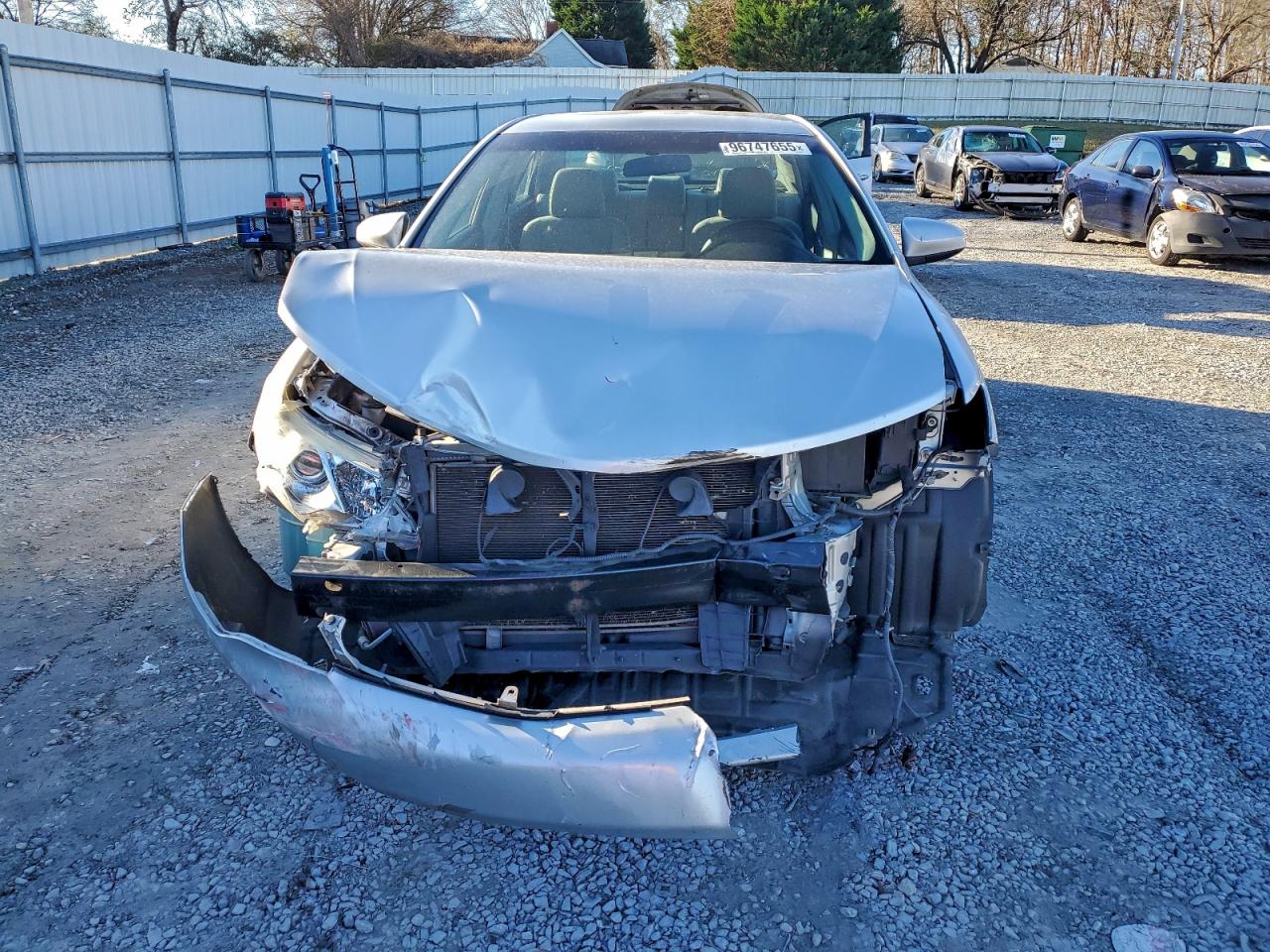 2013 TOYOTA CAMRY L photo 9