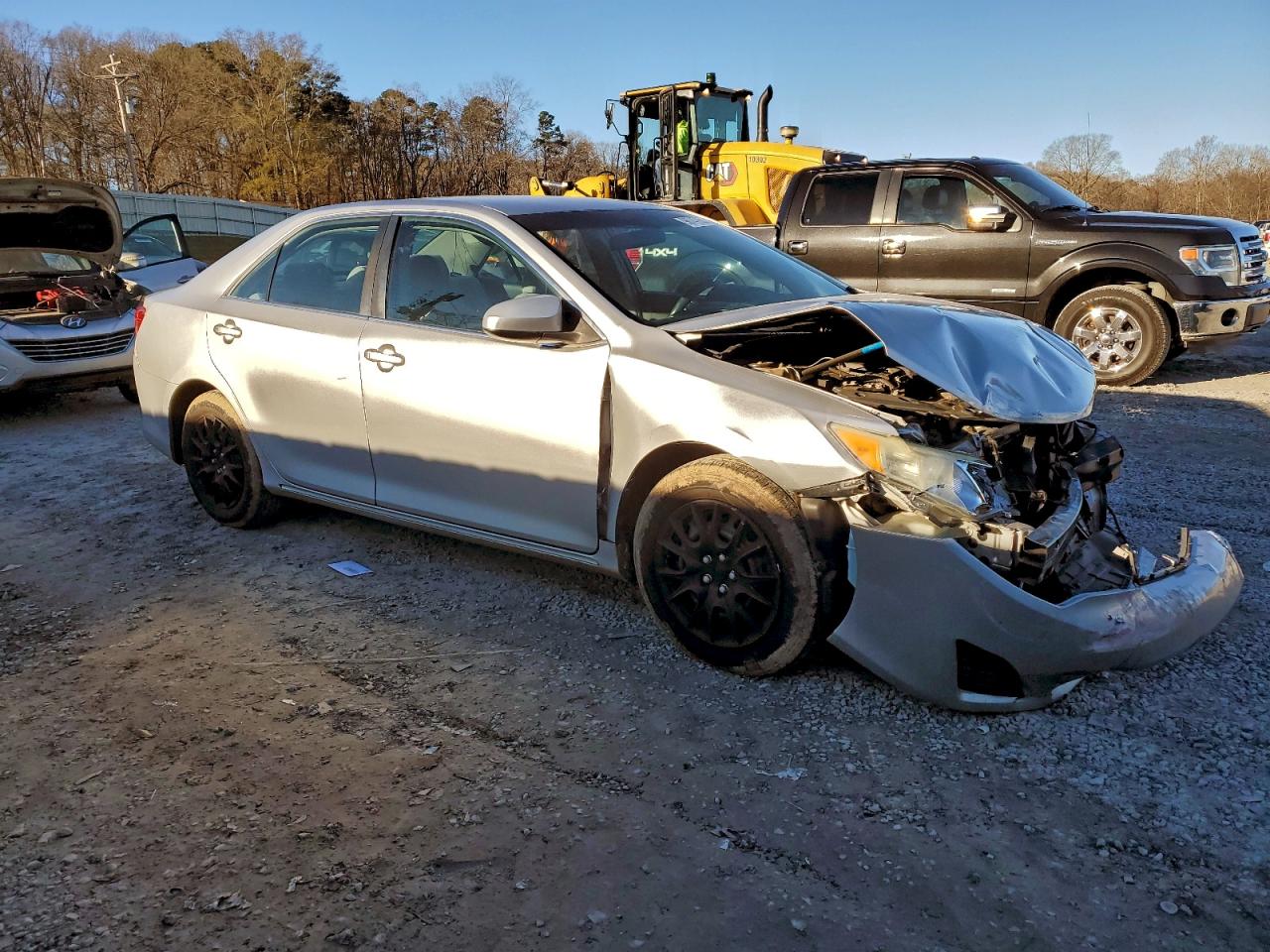 2013 TOYOTA CAMRY L photo 7