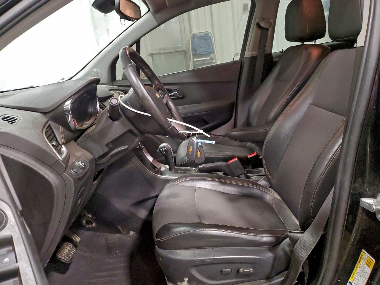 2017 CHEVROLET TRAX 1LT photo 7