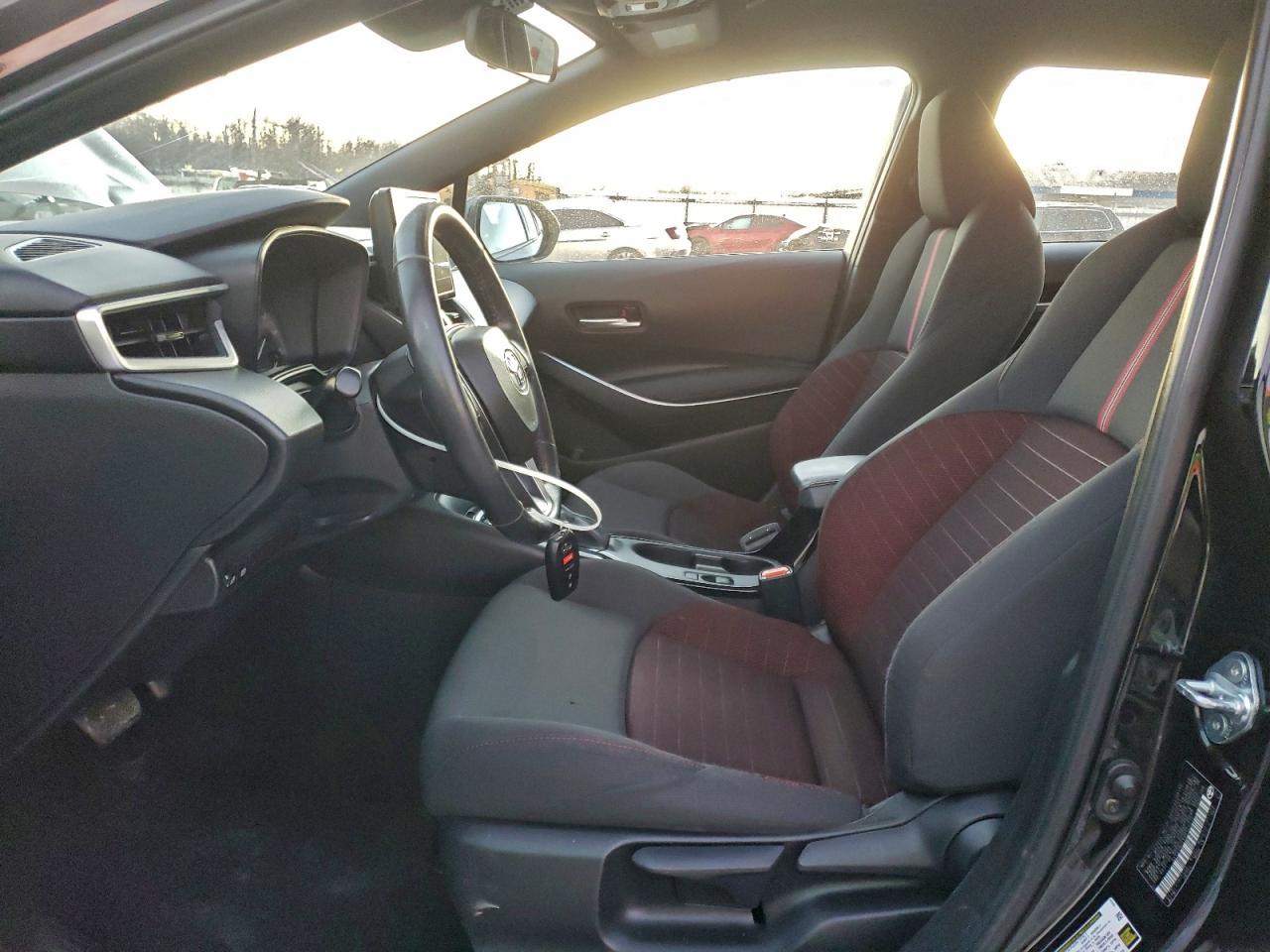 2023 TOYOTA COROLLA SE photo 7
