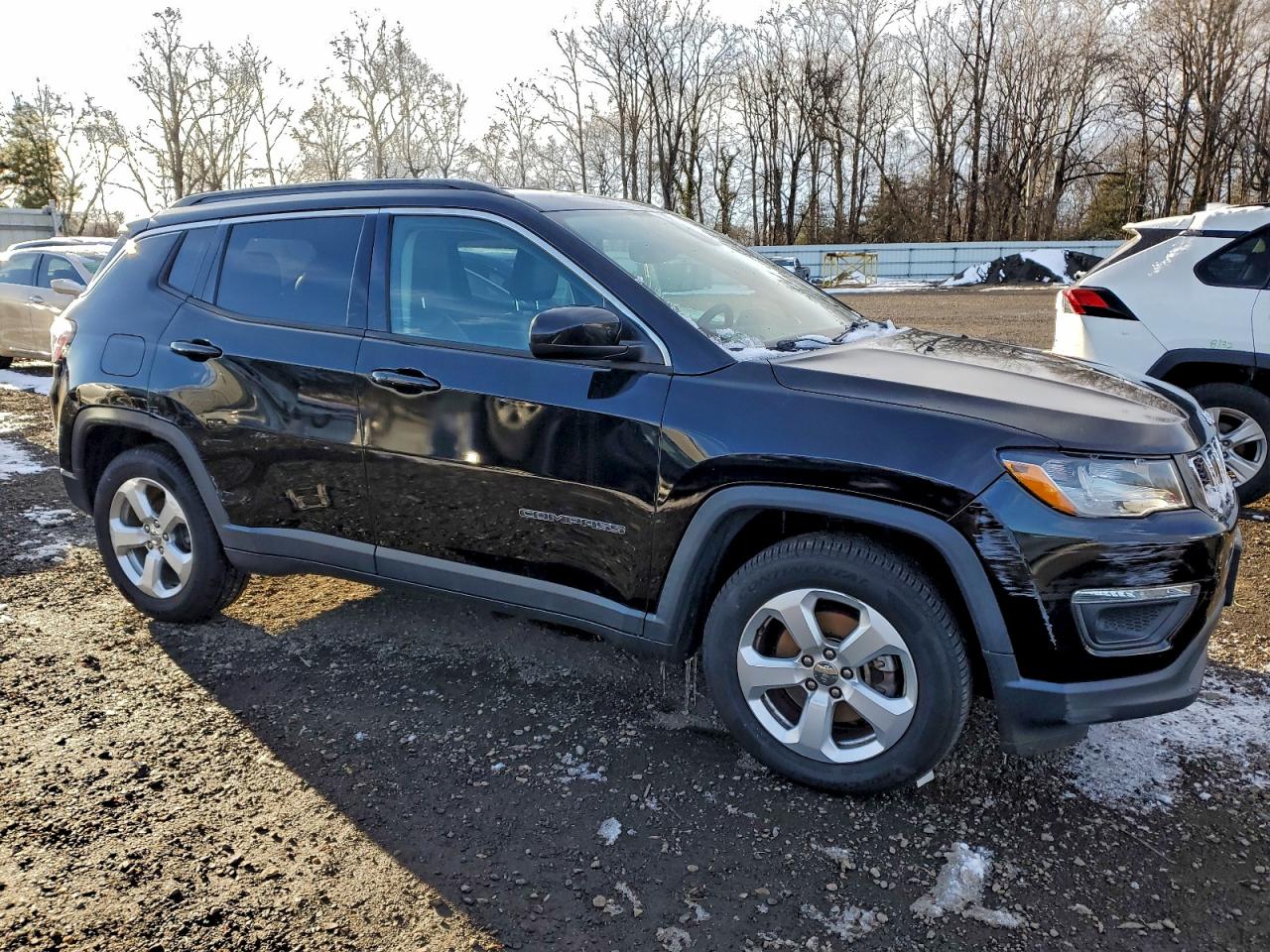 2017 JEEP COMPASS LATITUDE photo 4