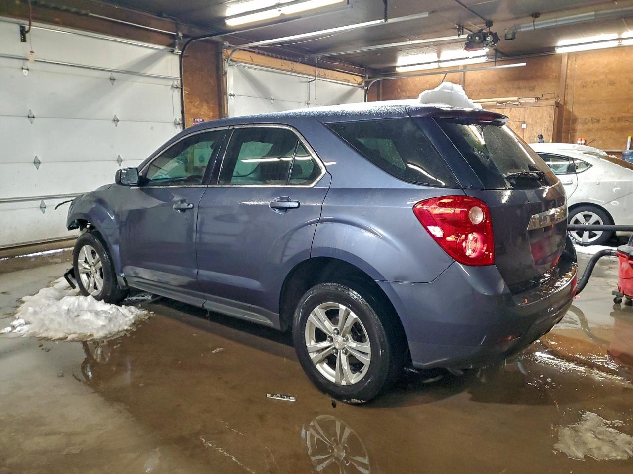 2013 CHEVROLET EQUINOX LS photo 2