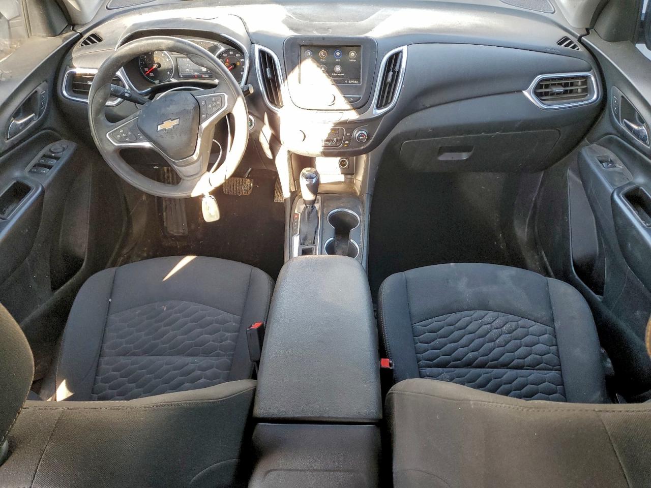 2020 CHEVROLET EQUINOX LT photo 8