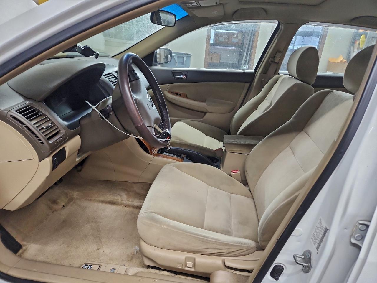 2005 HONDA ACCORD EX photo 7