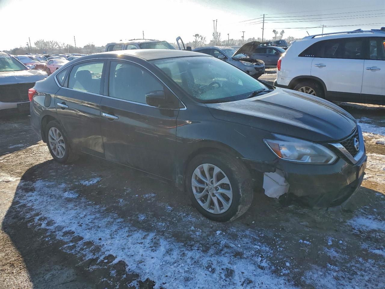 2019 NISSAN SENTRA S photo 4