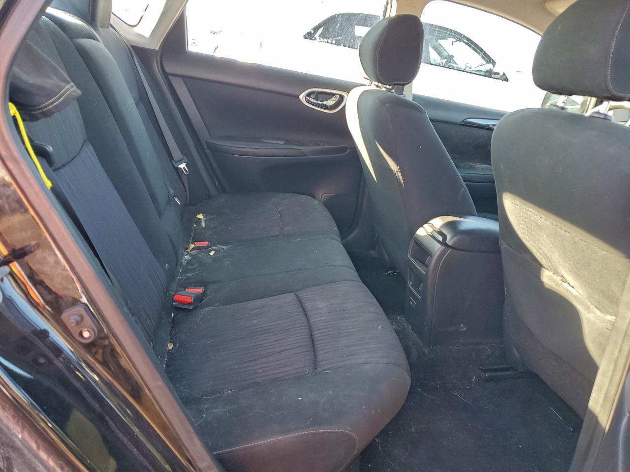 2019 NISSAN SENTRA S photo 10