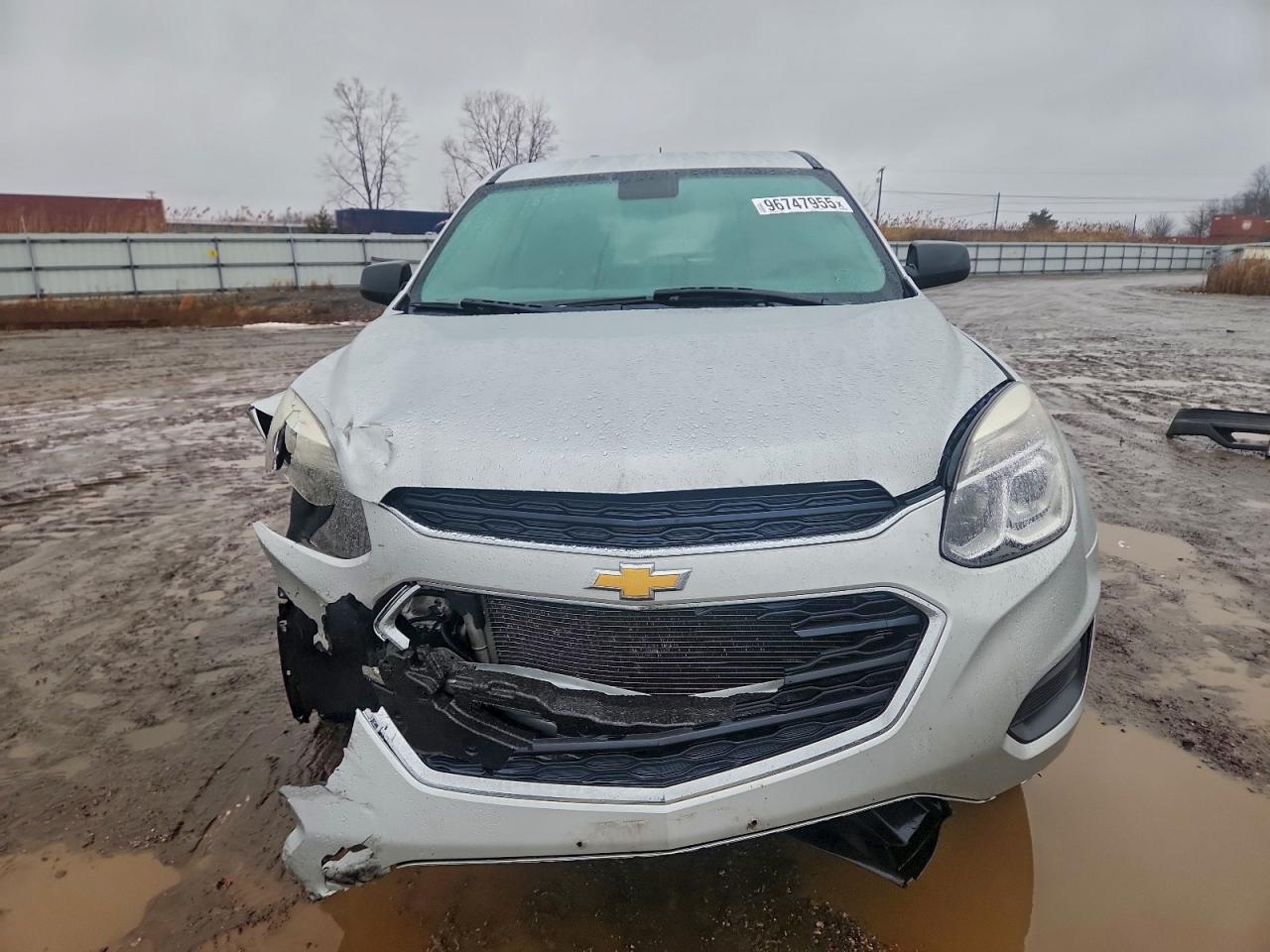 2017 CHEVROLET EQUINOX LS photo 5