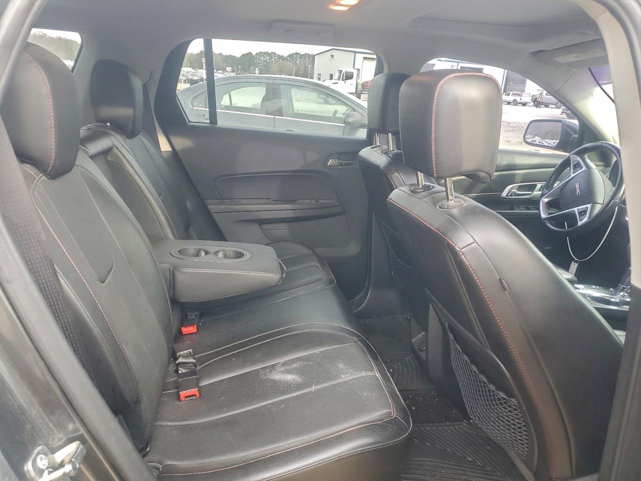 2017 GMC TERRAIN SLT photo 11