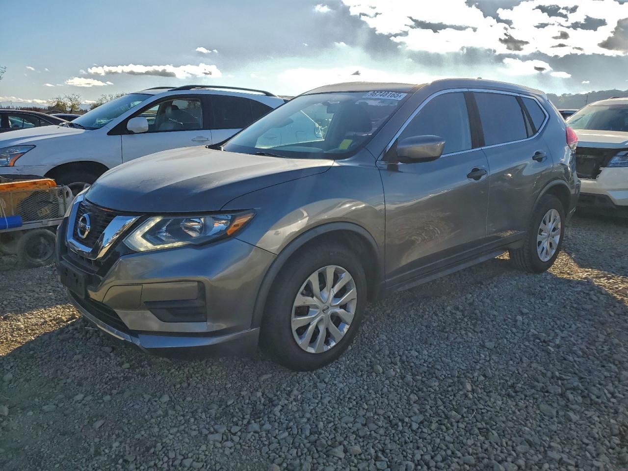 2017 NISSAN ROGUE