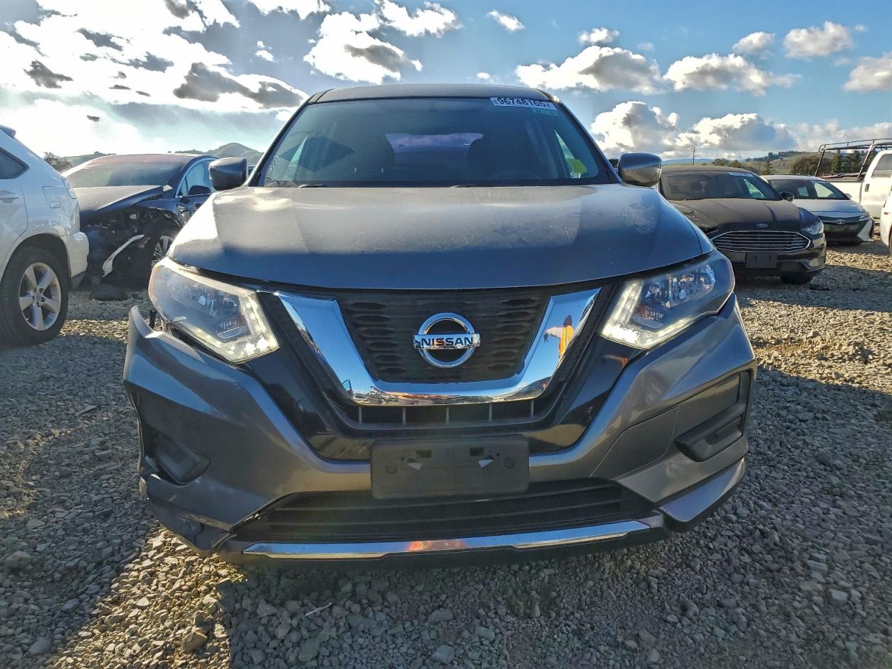 2017 NISSAN ROGUE S photo 5