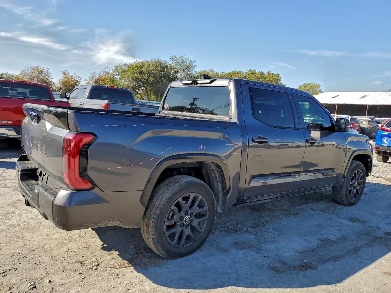 2024 TOYOTA TUNDRA CREWMAX PLATINUM photo 3