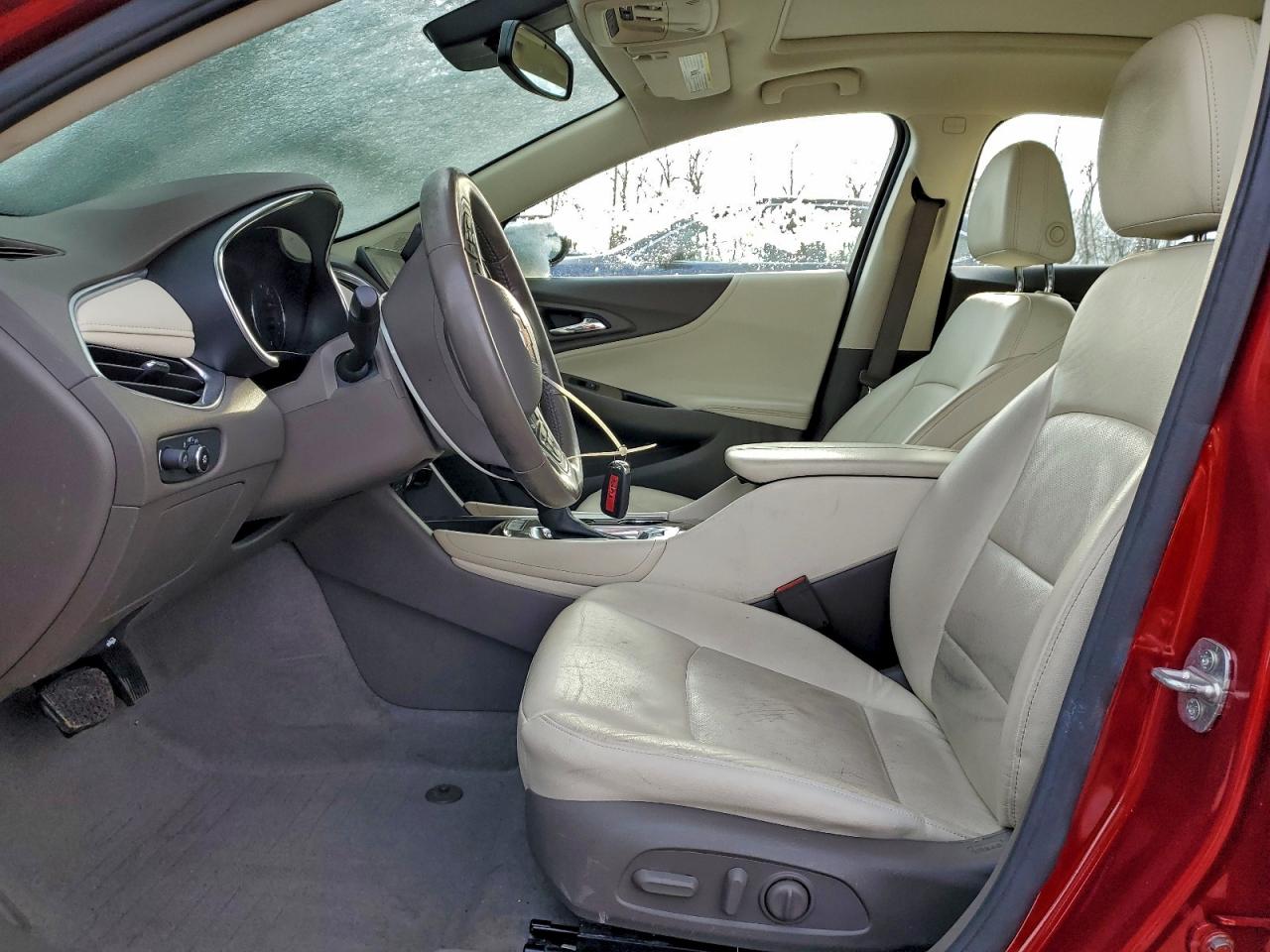 2022 CHEVROLET MALIBU PREMIER photo 7