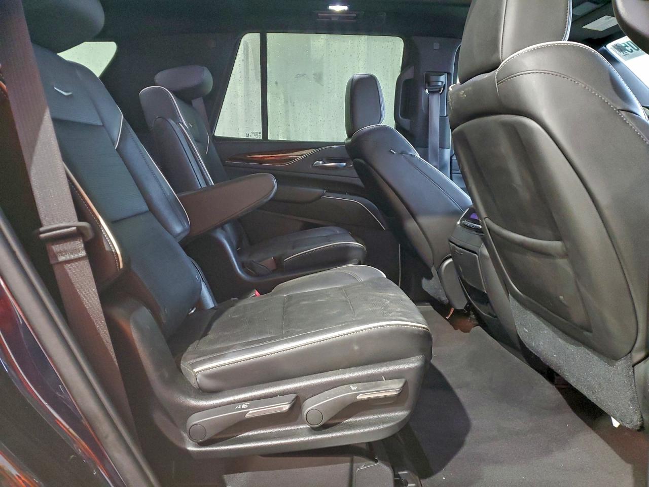 2021 CADILLAC ESCALADE PREMIUM LUXURY photo 11