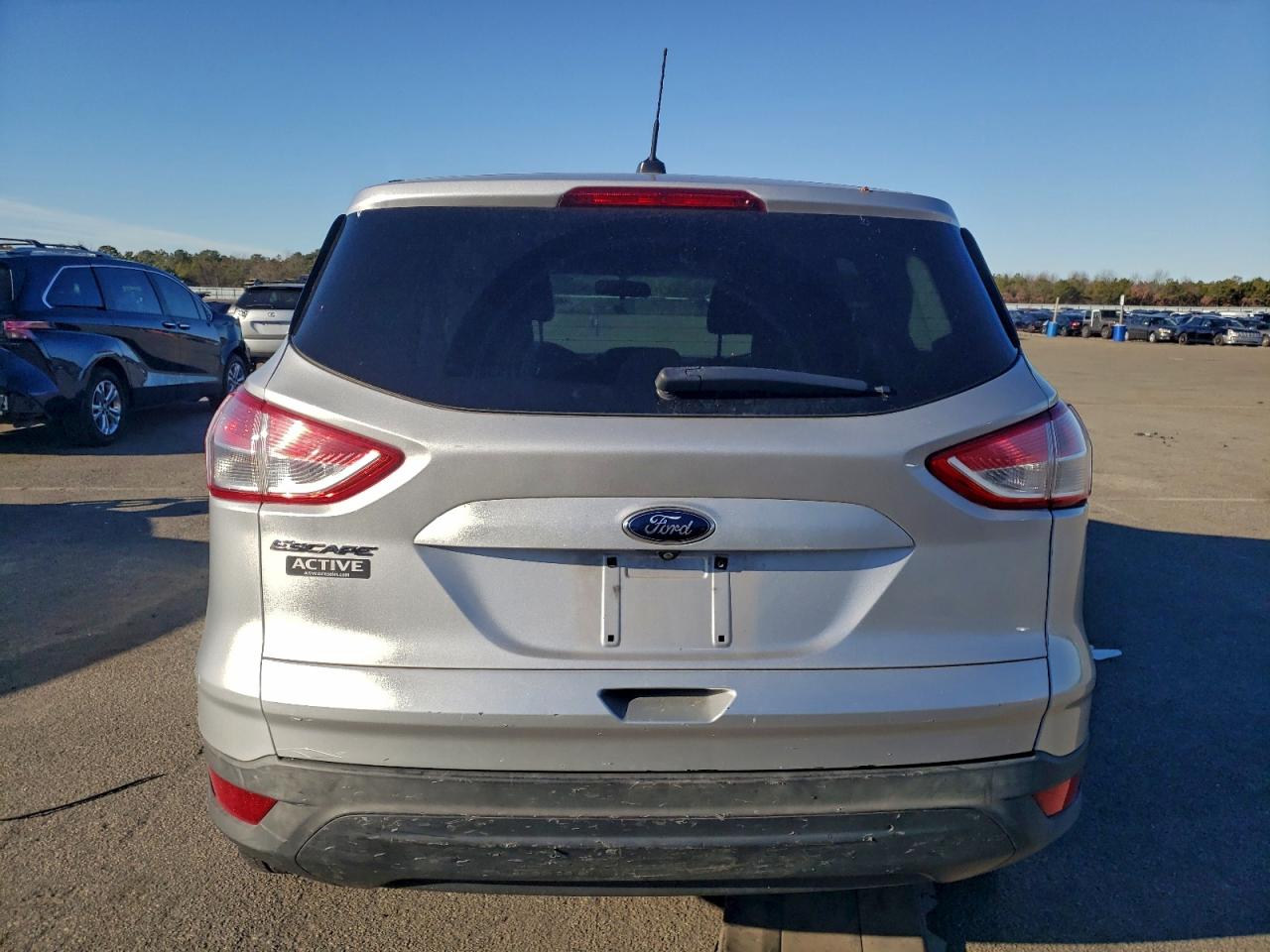 2014 FORD ESCAPE S photo 6