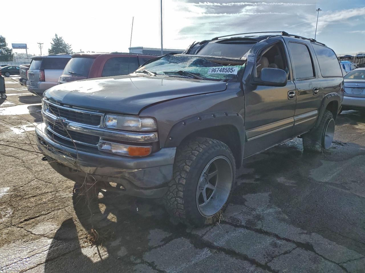2002 CHEVROLET SUBURBAN