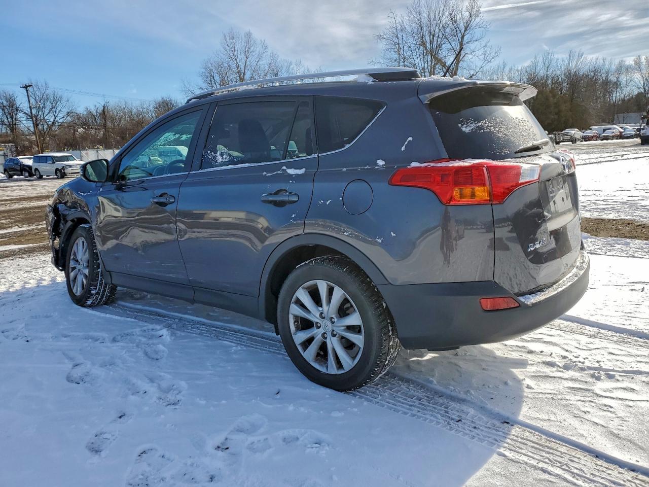 2015 TOYOTA RAV4 LIMITED photo 2