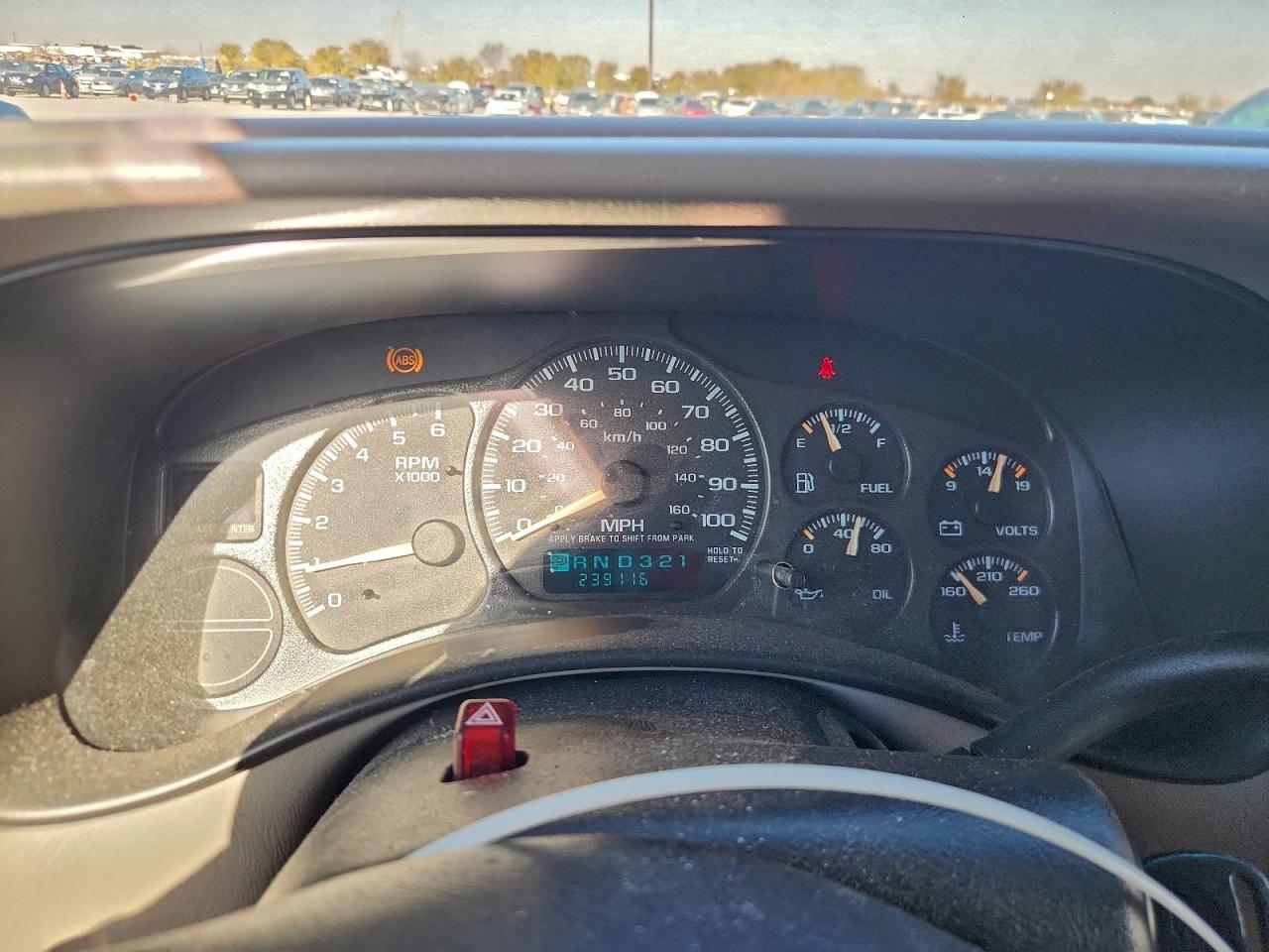 2002 CHEVROLET SILVERADO C1500 photo 9
