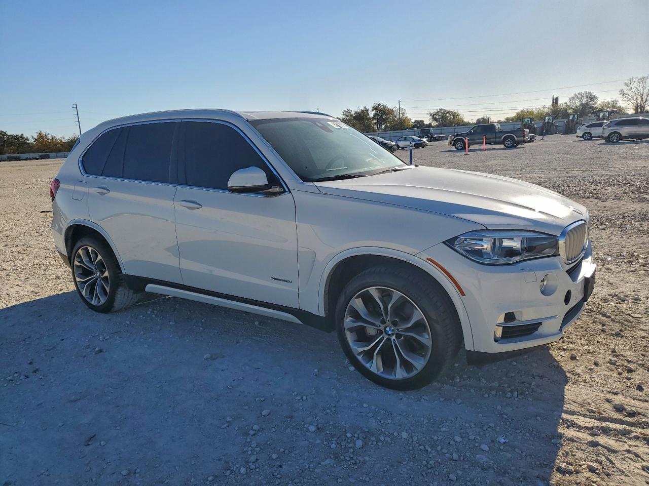 2015 BMW X5 XDRIVE50I photo 4