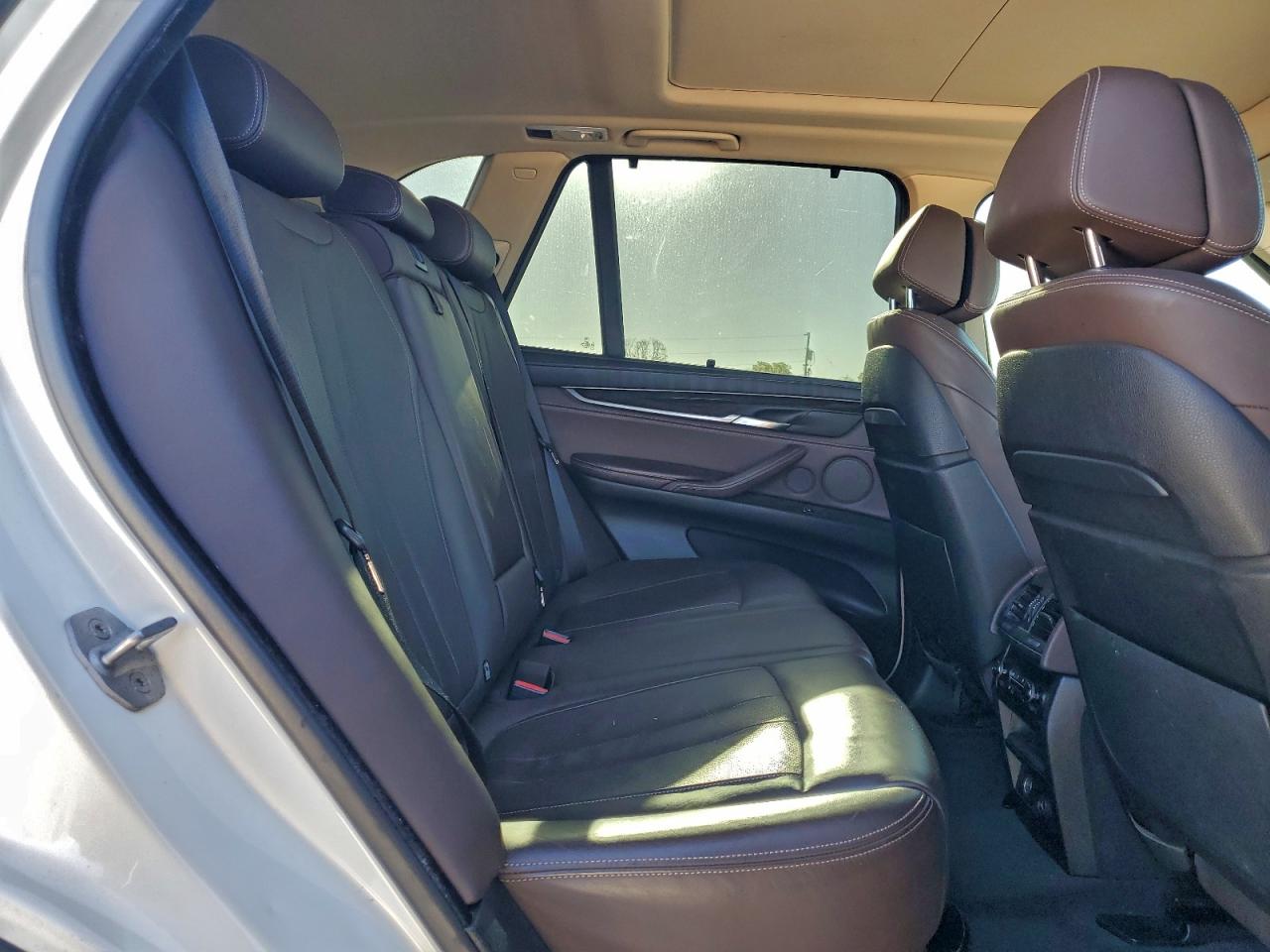 2015 BMW X5 XDRIVE50I photo 11