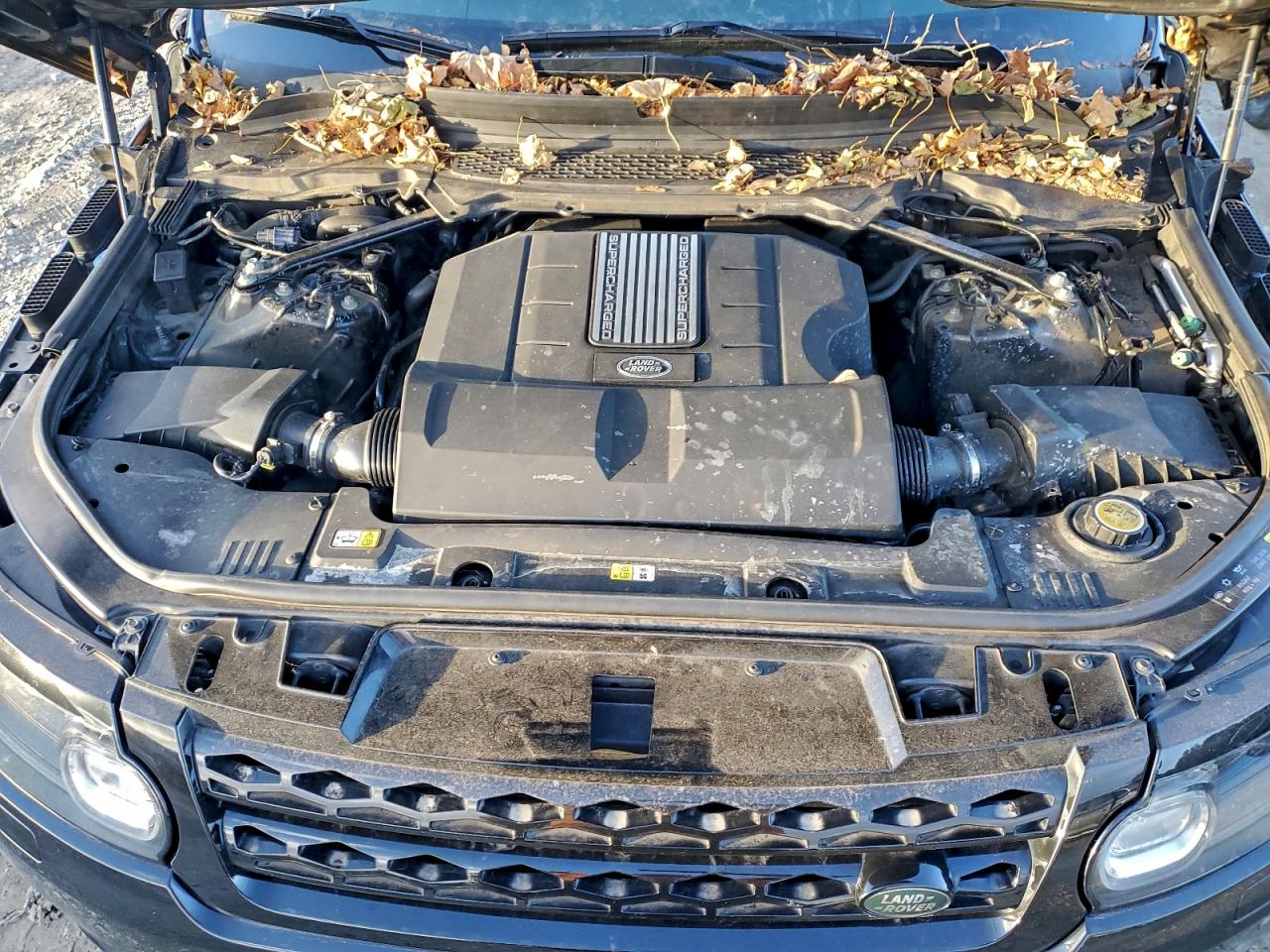 2016 LAND ROVER RANGE ROVER SPORT HST photo 12