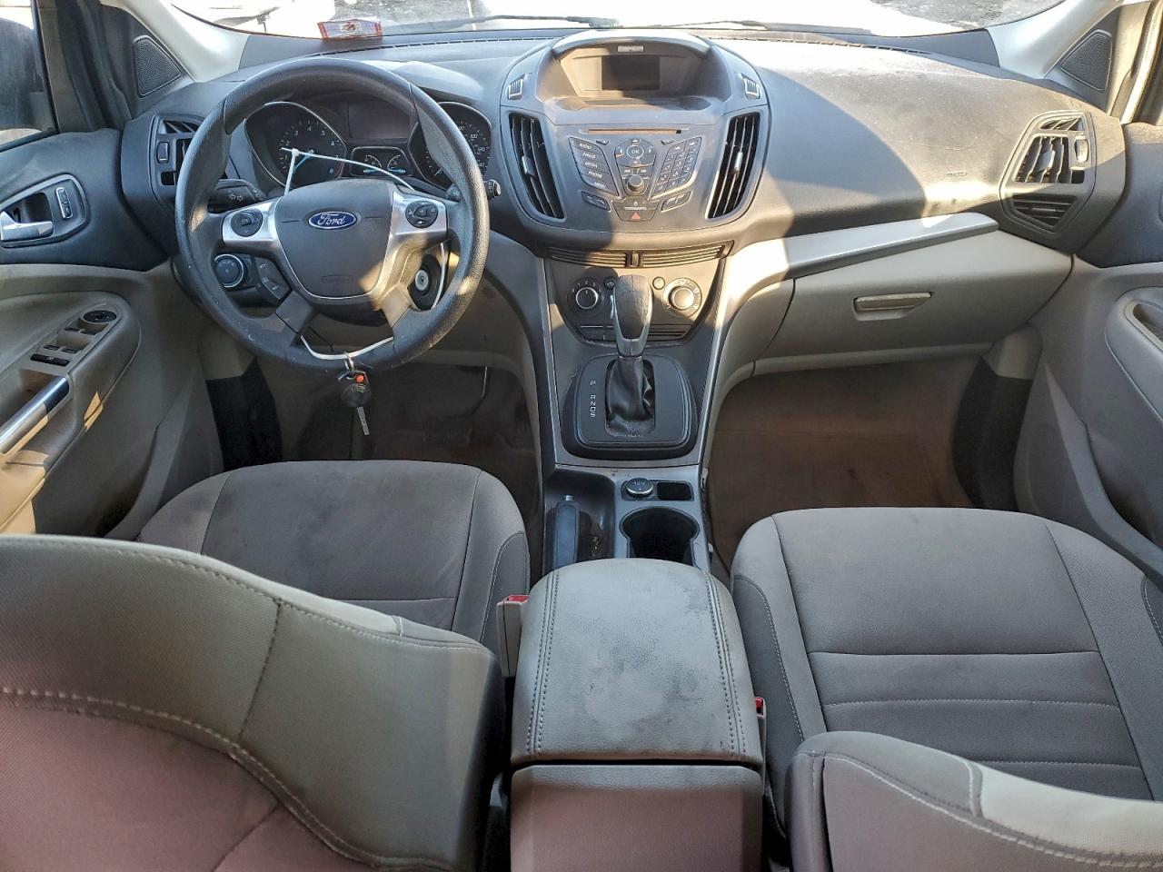 2015 FORD ESCAPE SE photo 8