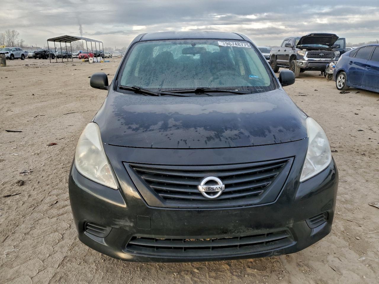 2012 NISSAN VERSA S photo 5