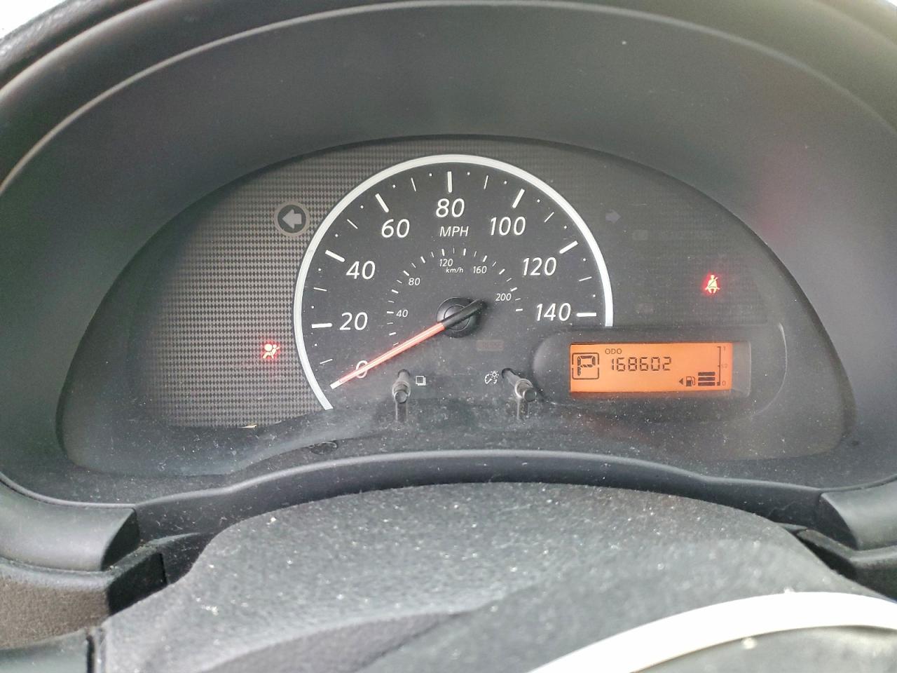 2012 NISSAN VERSA S photo 9