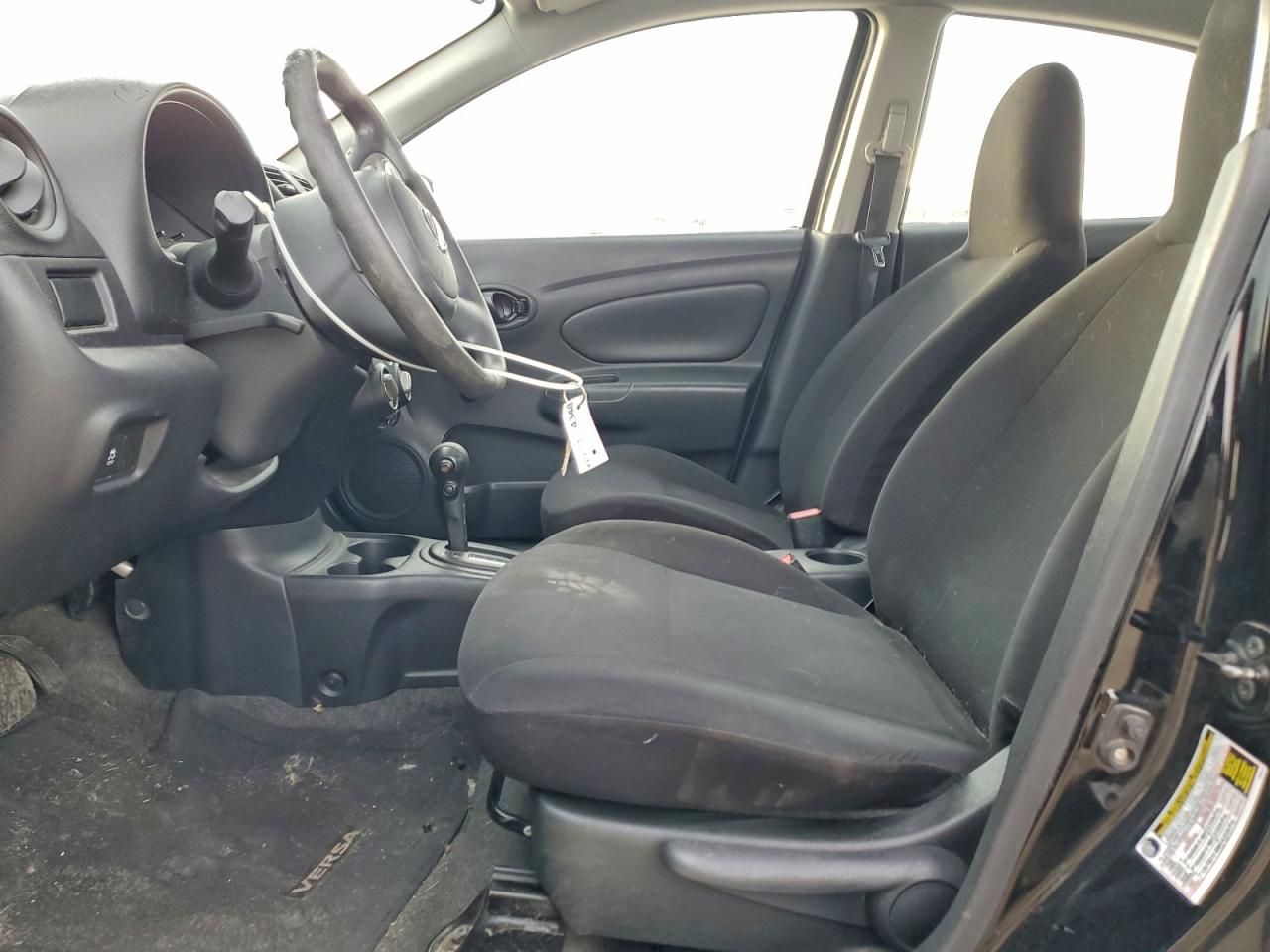 2012 NISSAN VERSA S photo 7