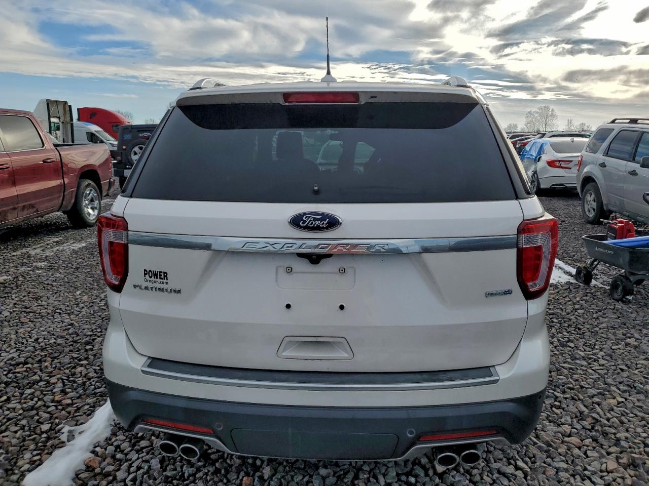 2018 FORD EXPLORER PLATINUM photo 6