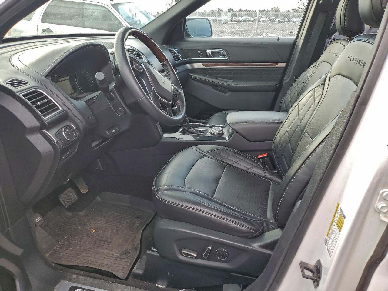 2018 FORD EXPLORER PLATINUM photo 7