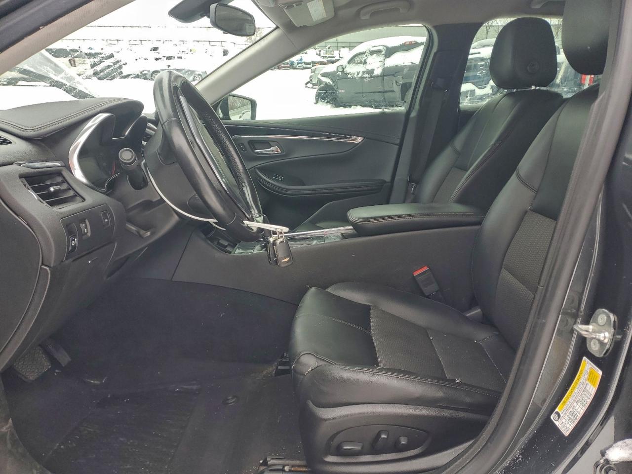 2018 CHEVROLET IMPALA LT photo 7