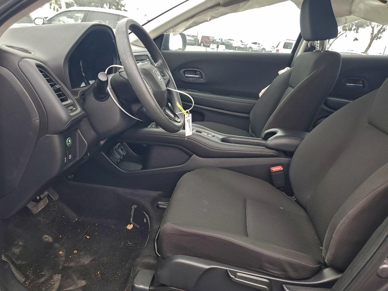2016 HONDA HR-V LX photo 7