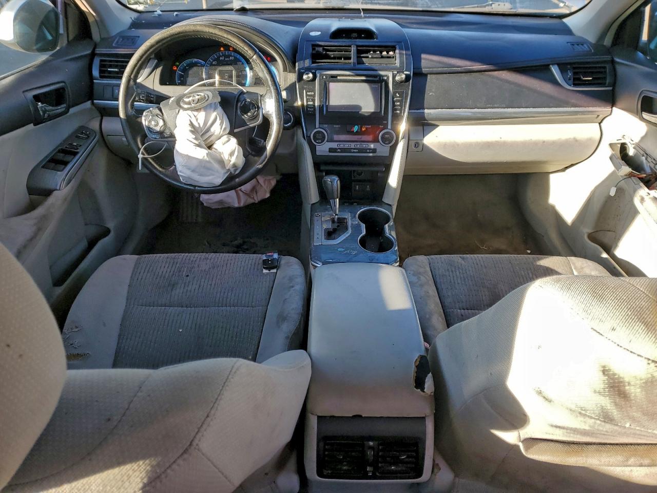 2012 TOYOTA CAMRY HYBRID photo 8