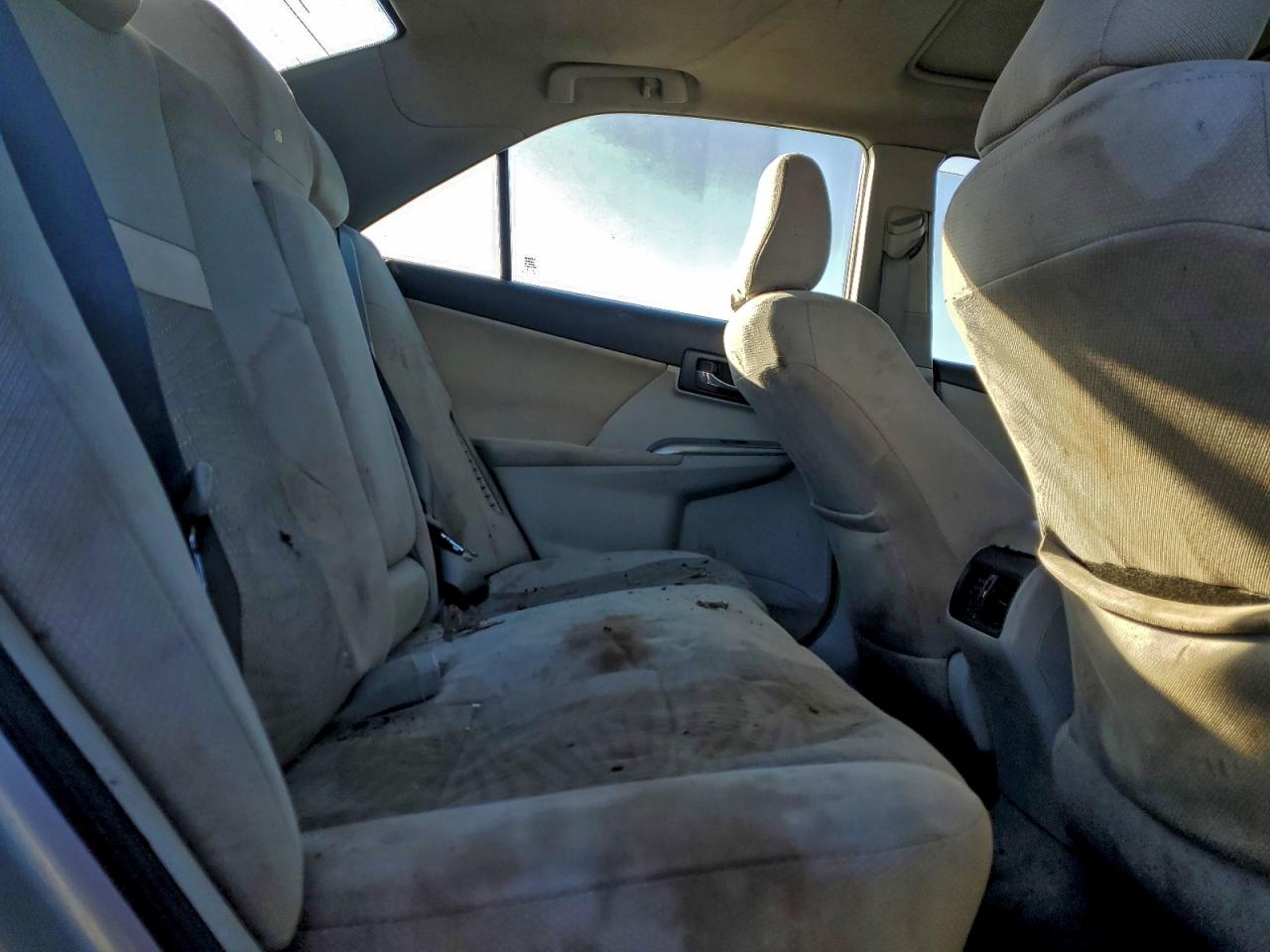 2012 TOYOTA CAMRY HYBRID photo 10