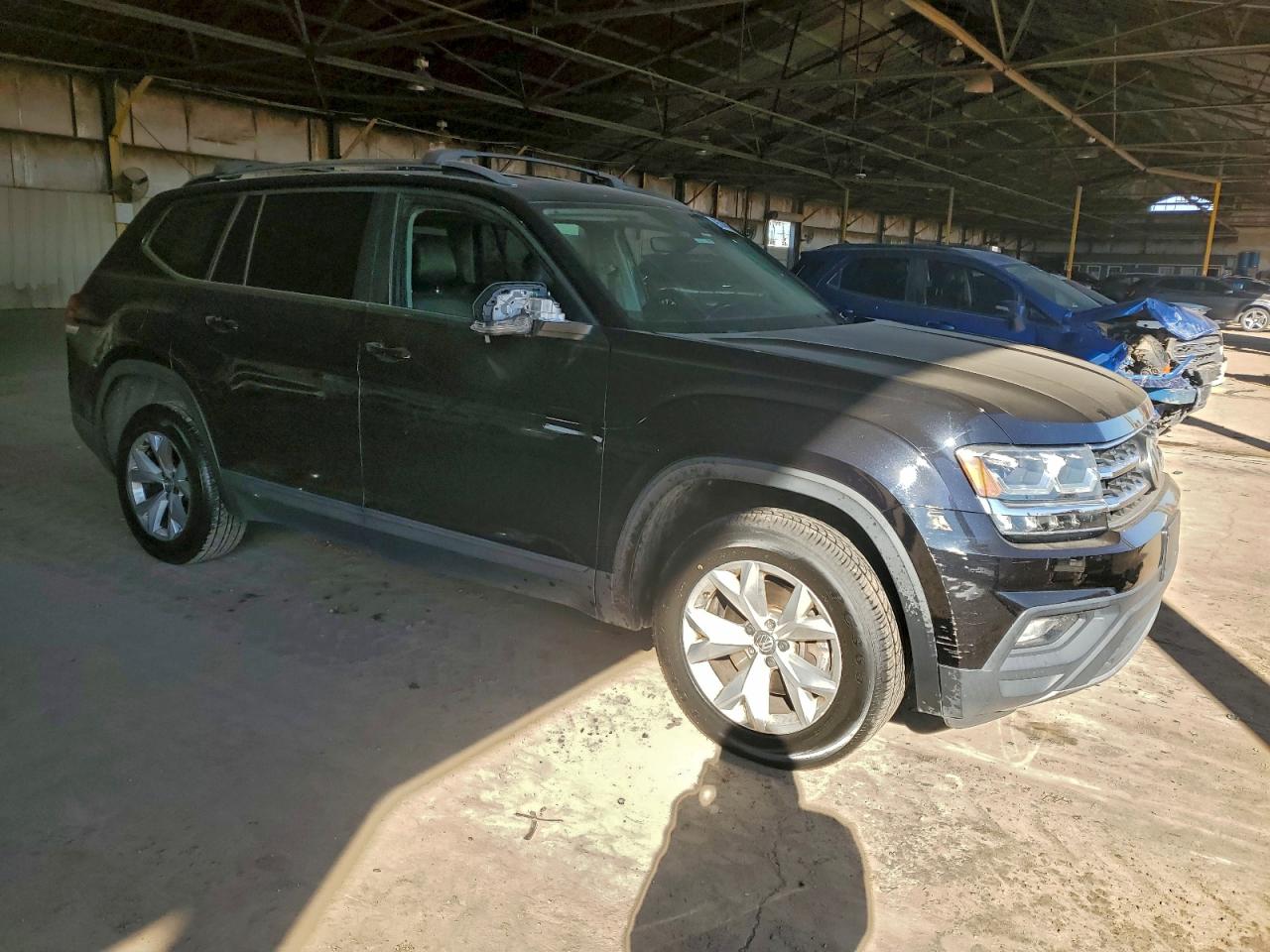 2018 VOLKSWAGEN ATLAS SE photo 4