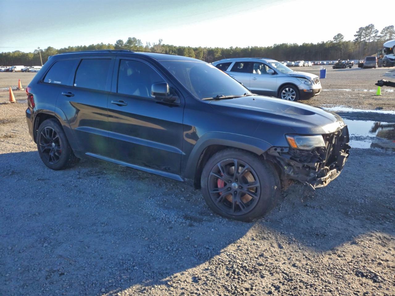 2014 JEEP GRAND CHEROKEE SRT-8 photo 4