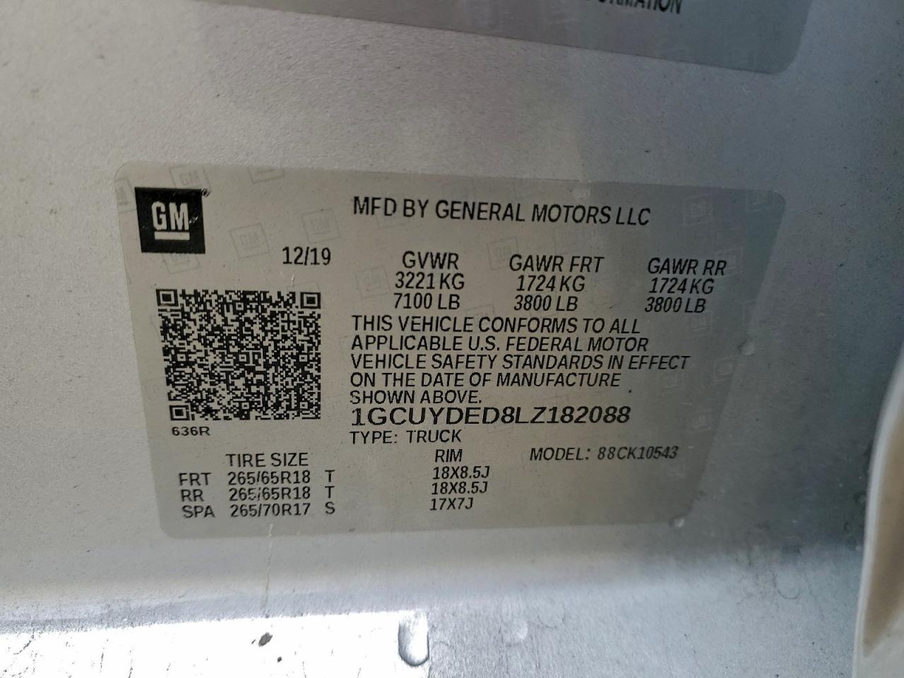 2020 CHEVROLET SILVERADO K1500 LT photo 12