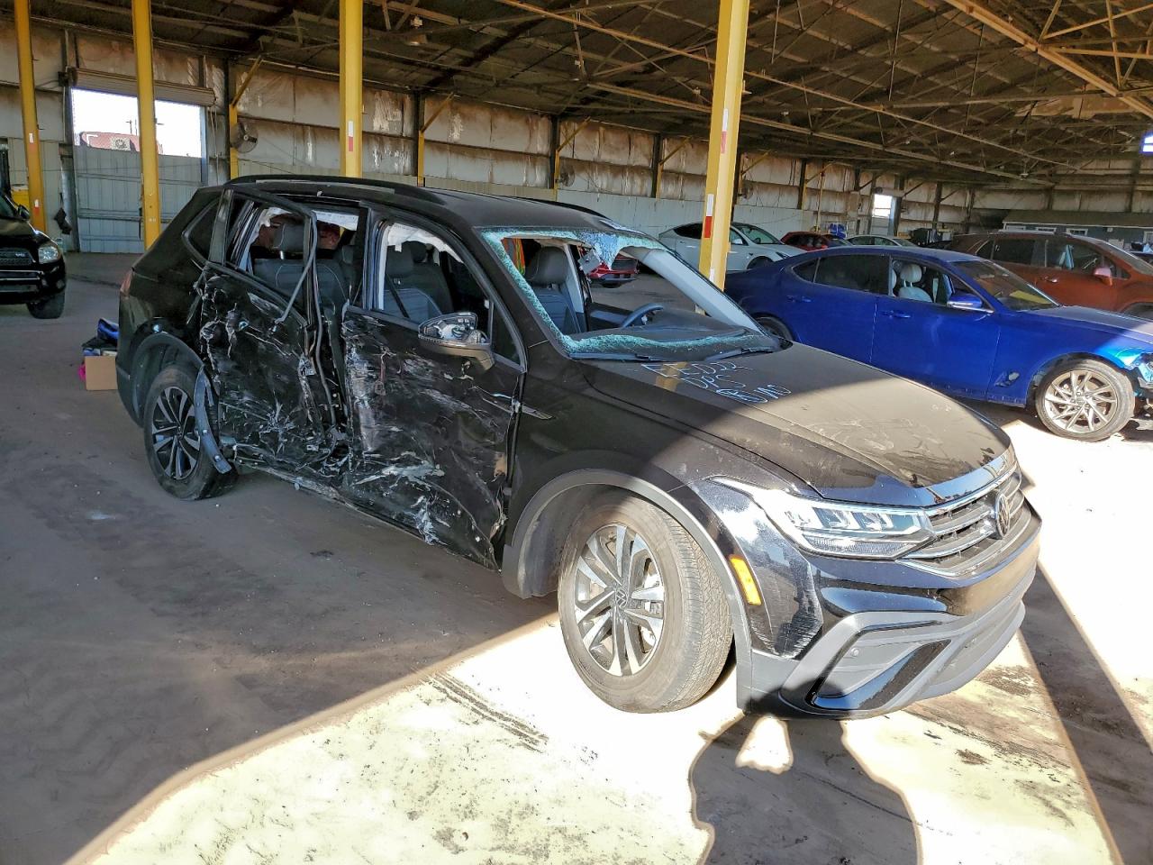 2024 VOLKSWAGEN TIGUAN S photo 4