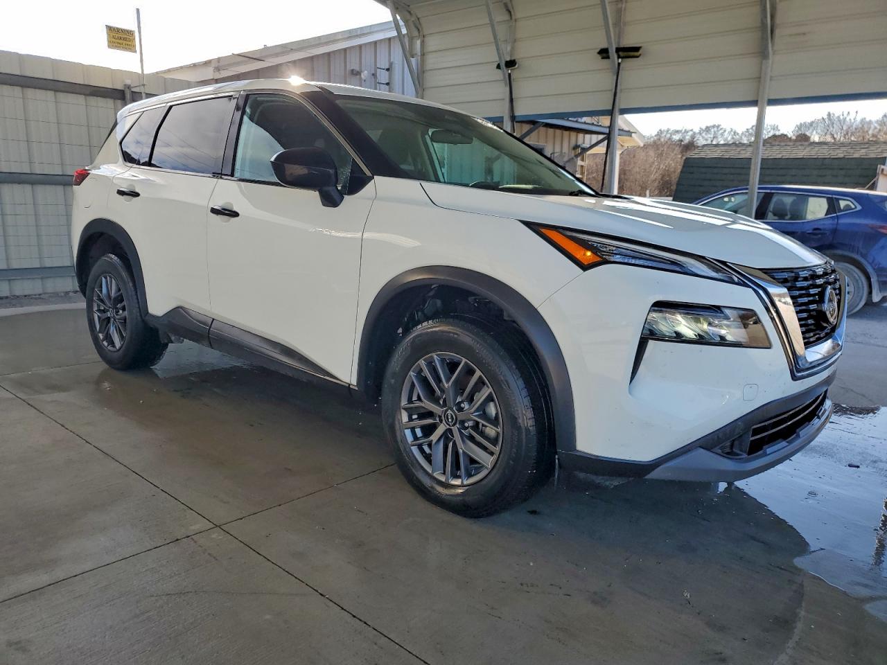 2023 NISSAN ROGUE S photo 4